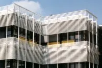 Vignette de l'article : Persiennes fixes C 100