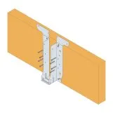 Fixation par les brides latérales sur un support bois massif