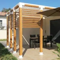 Vignette de l'article : La pergola BOIS et BLANCHE de François - Connecteurs et poteaux 12x12