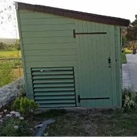 Vignette de l'article : Luc a camouflé sa pompe à chaleur