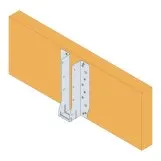 Fixation par les brides latérales sur un support bois massif