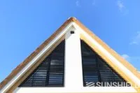 Vignette de l'article : Triangle, persienne 88E, Tiel, Pays-Bas