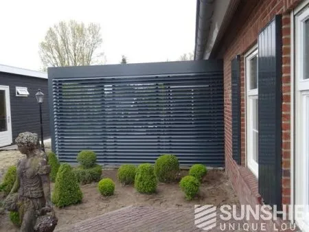 96-E Mur à persiennes à l'intérieur du toit à persiennes Rectini