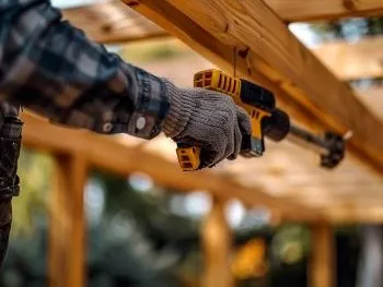 Les outils nécessaire à la construction d'une pergola bioclimatique